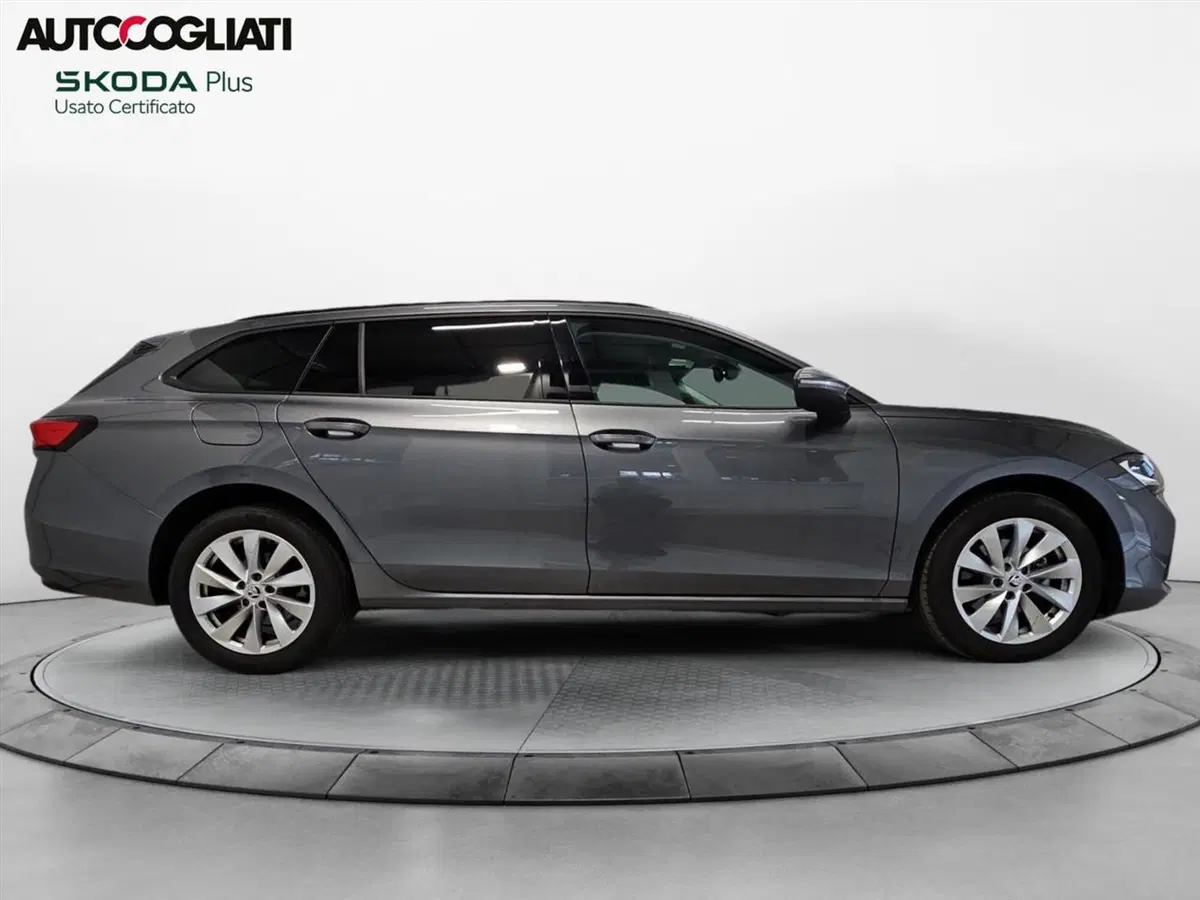 Skoda Superb usata a Lecco (8)