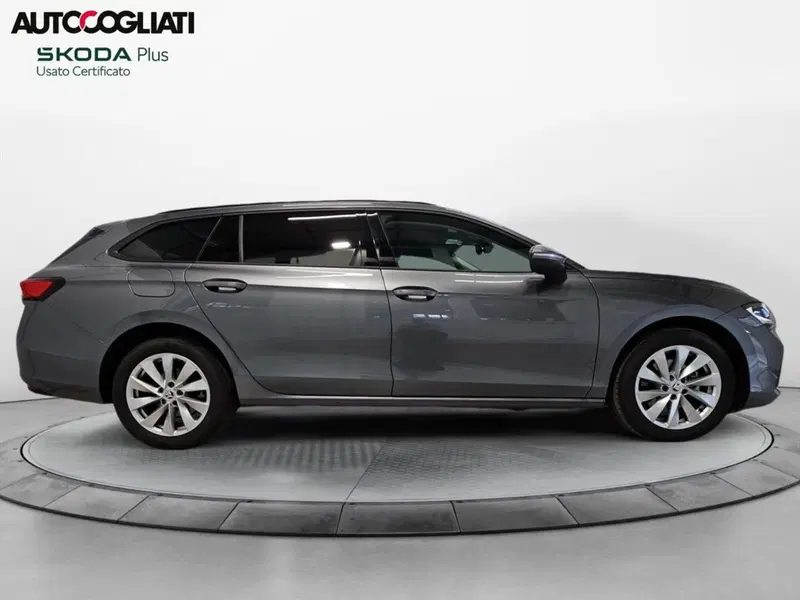 Skoda Superb usata a Lecco (8)