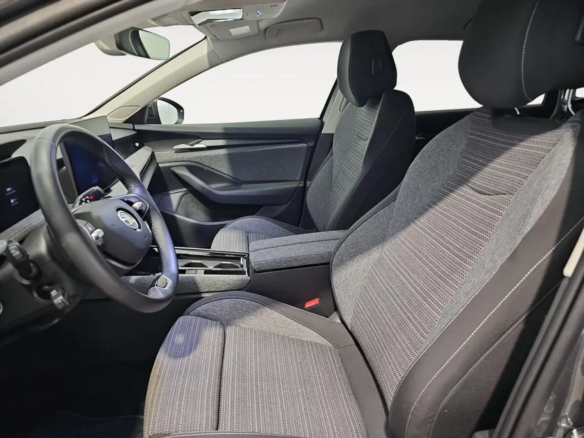 Skoda Superb usata a Lecco (9)