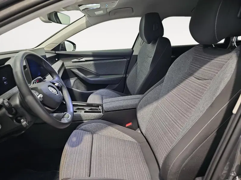 Skoda Superb usata a Lecco (9)
