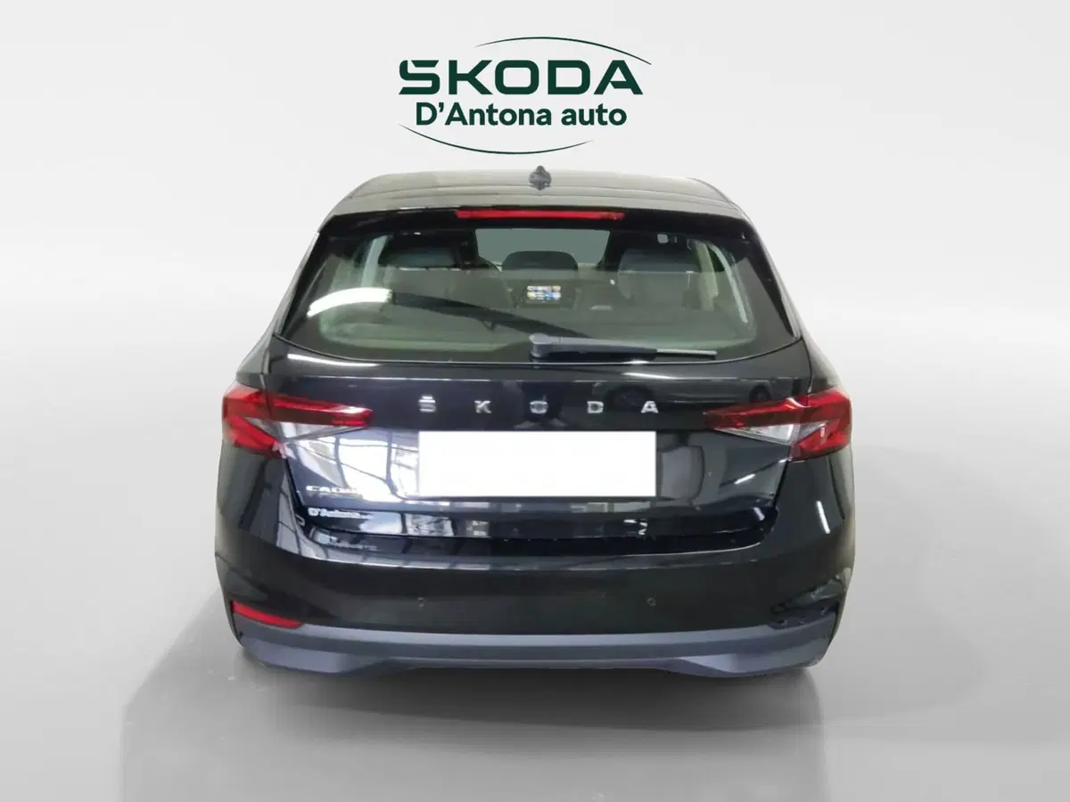 Skoda Fabia usata a Taranto (8)