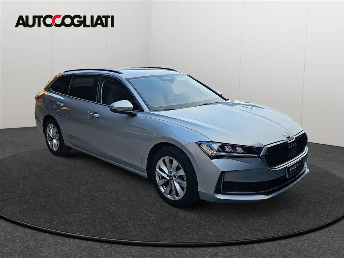 Skoda Superb usata a Lecco (4)