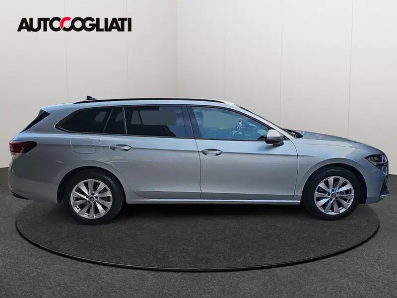Skoda Superb usata a Lecco (5)
