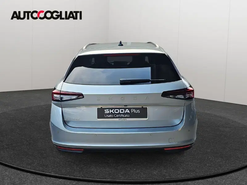 Skoda Superb usata a Lecco (6)