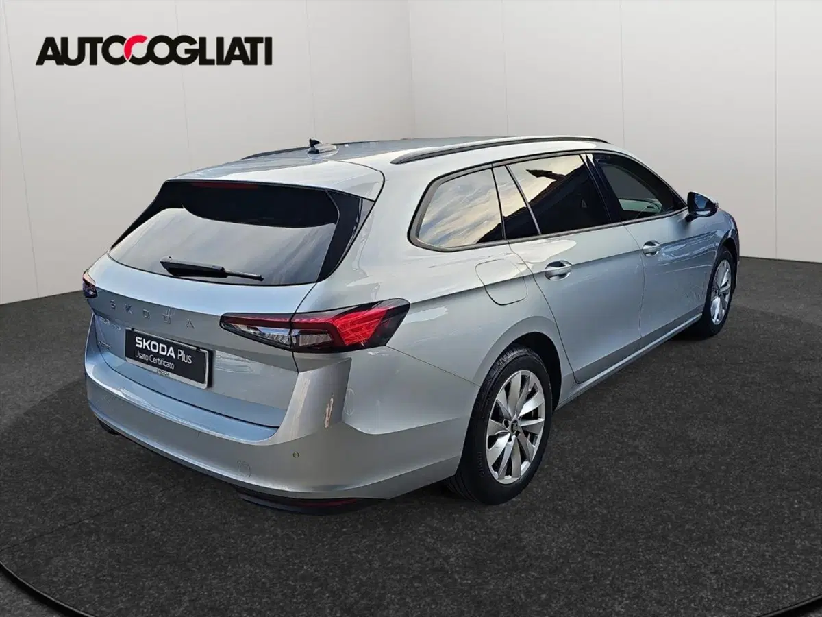 Skoda Superb usata a Lecco (7)