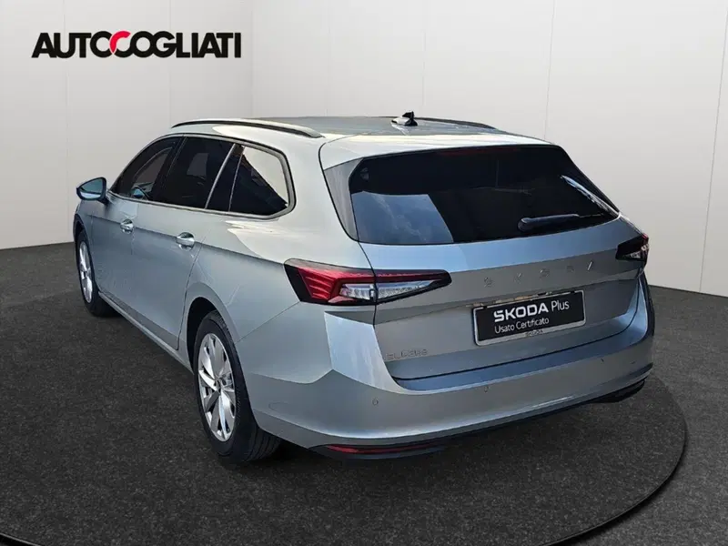 Skoda Superb usata a Lecco (8)