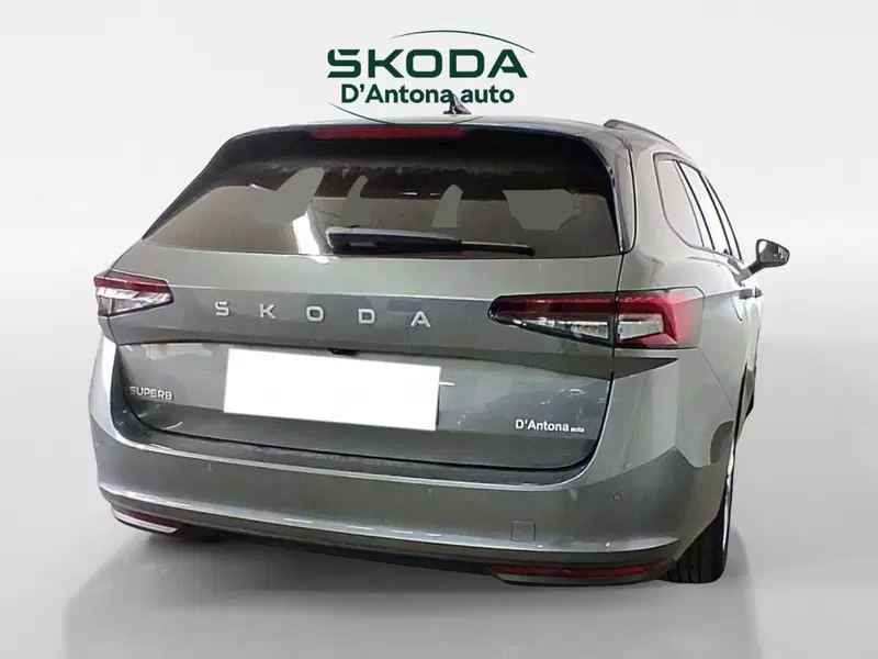 Skoda Superb usata a Taranto (8)