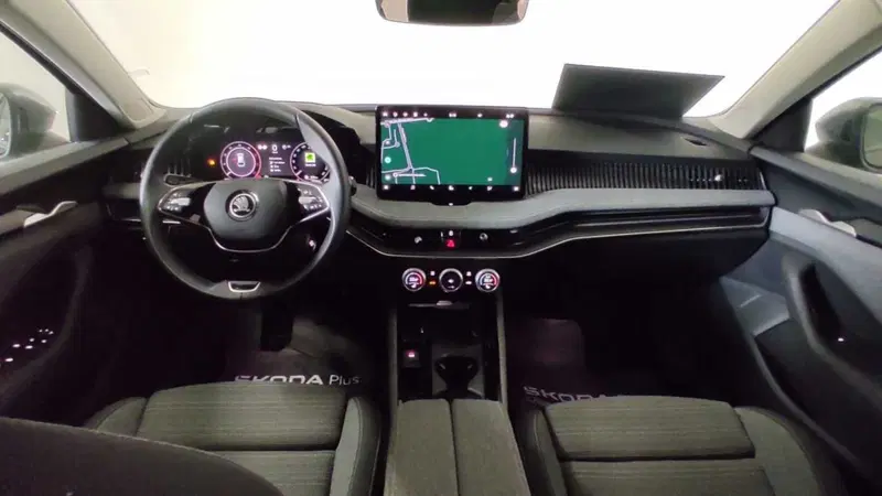 Skoda Superb usata a Taranto (9)