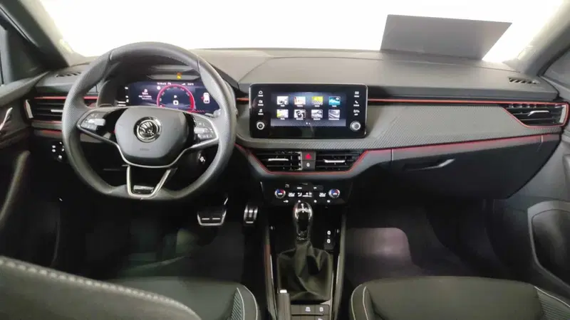 Skoda Scala usata a Taranto (12)