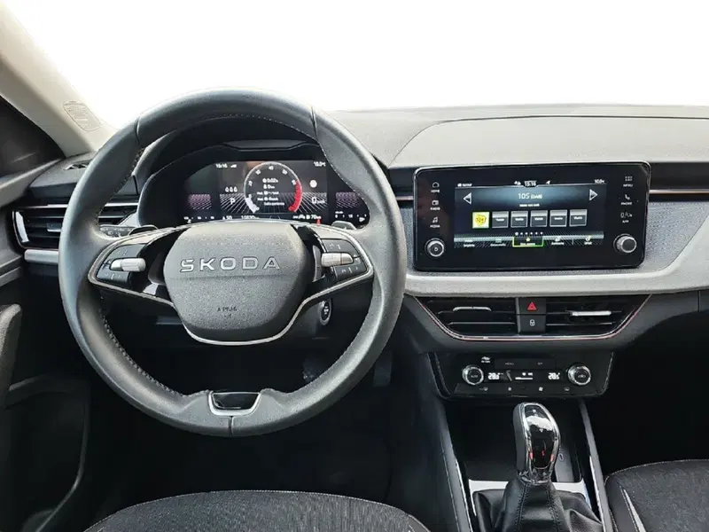 Skoda Scala nuova a Lecco (10)