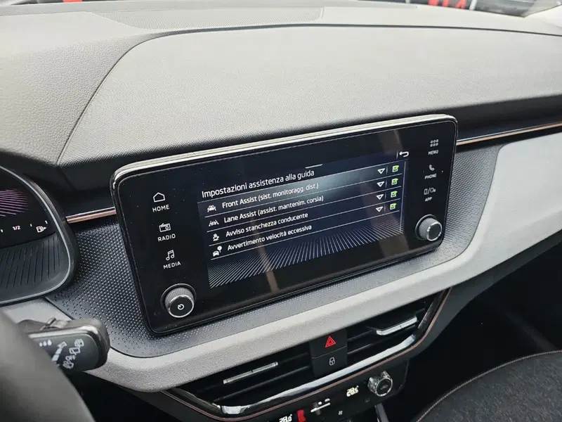 Skoda Scala nuova a Lecco (18)
