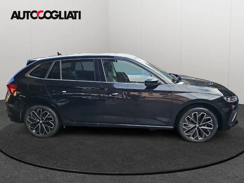 Skoda Scala nuova a Lecco (5)