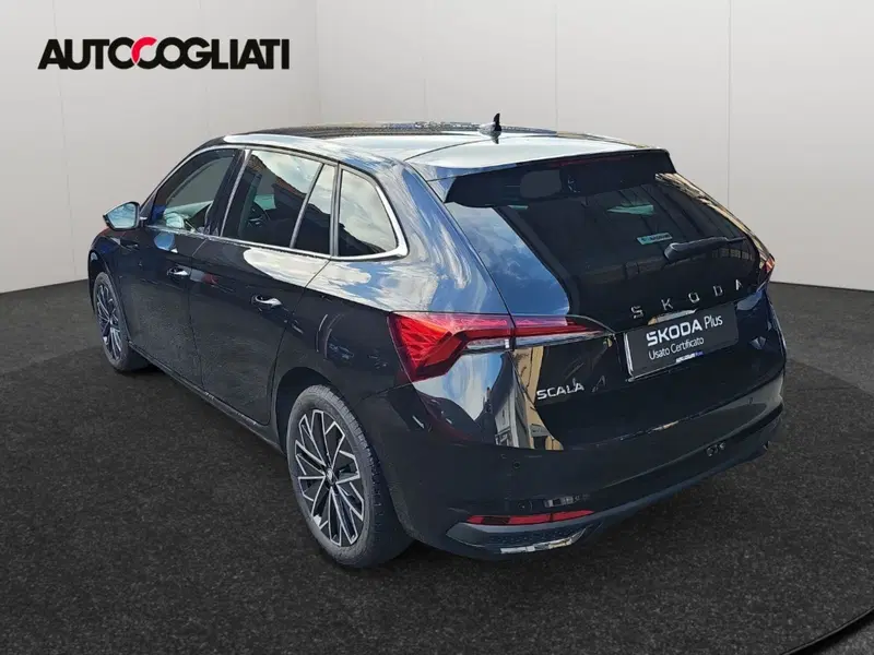 Skoda Scala nuova a Lecco (7)