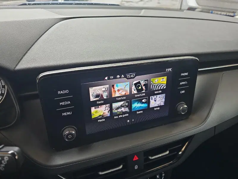 Skoda Kamiq usata a Lecco (14)