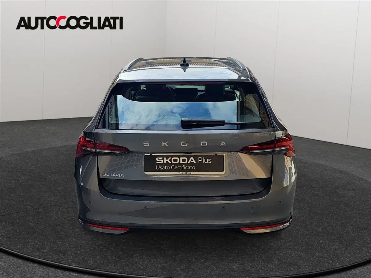 Skoda Octavia Station Wagon usata a Lecco (6)