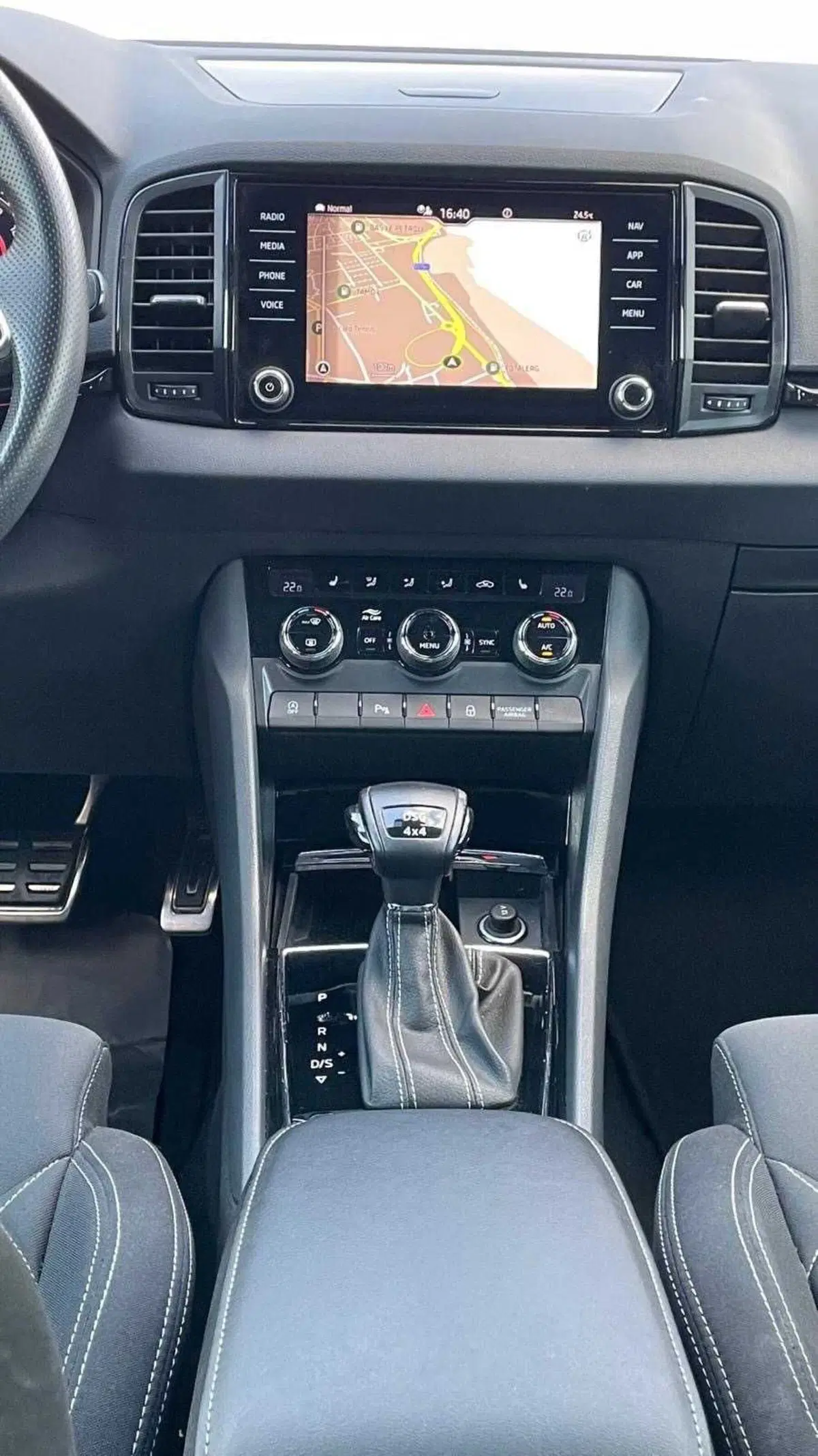 Skoda Karoq usata a Taranto (12)