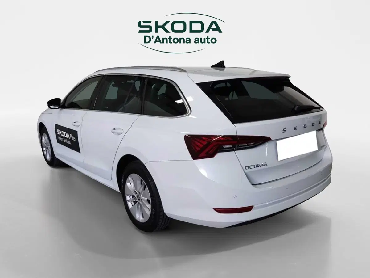 Skoda Octavia Station Wagon usata a Taranto (4)