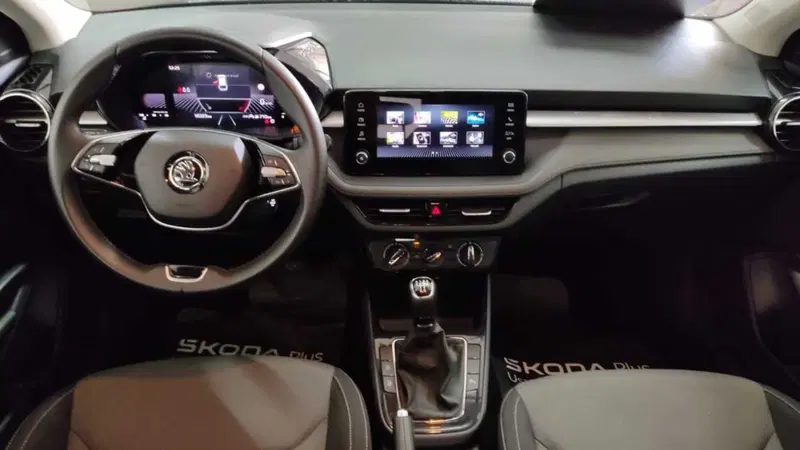 Skoda Fabia usata a Taranto (10)