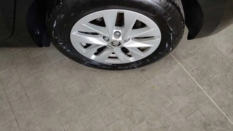 Skoda Fabia usata a Taranto (14)