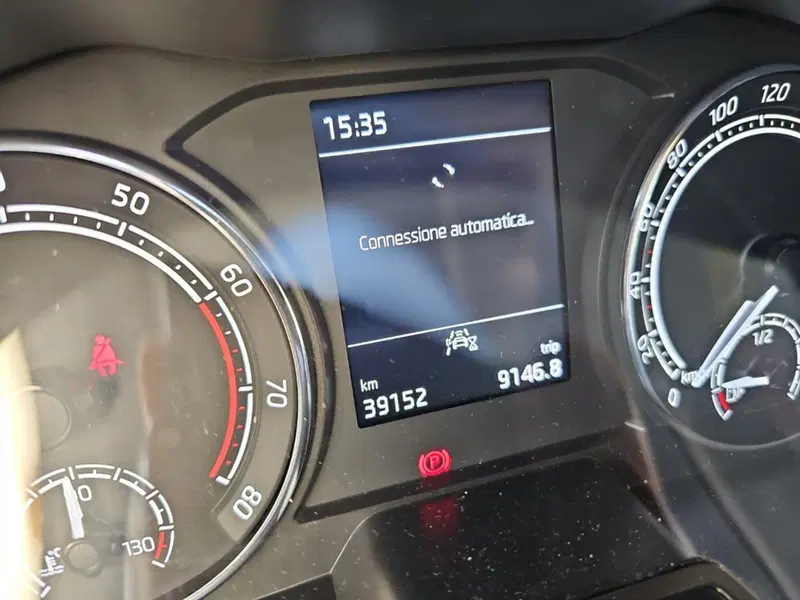 Skoda Kamiq usata a Lecco (13)