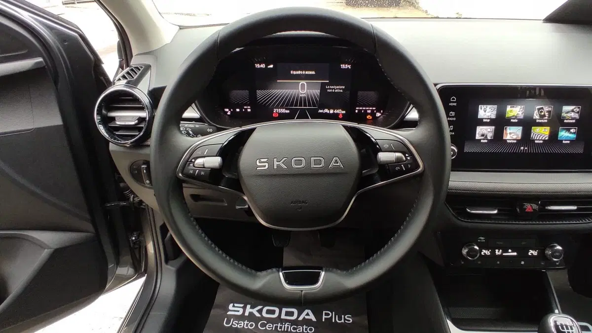 Skoda Fabia usata a Taranto (13)