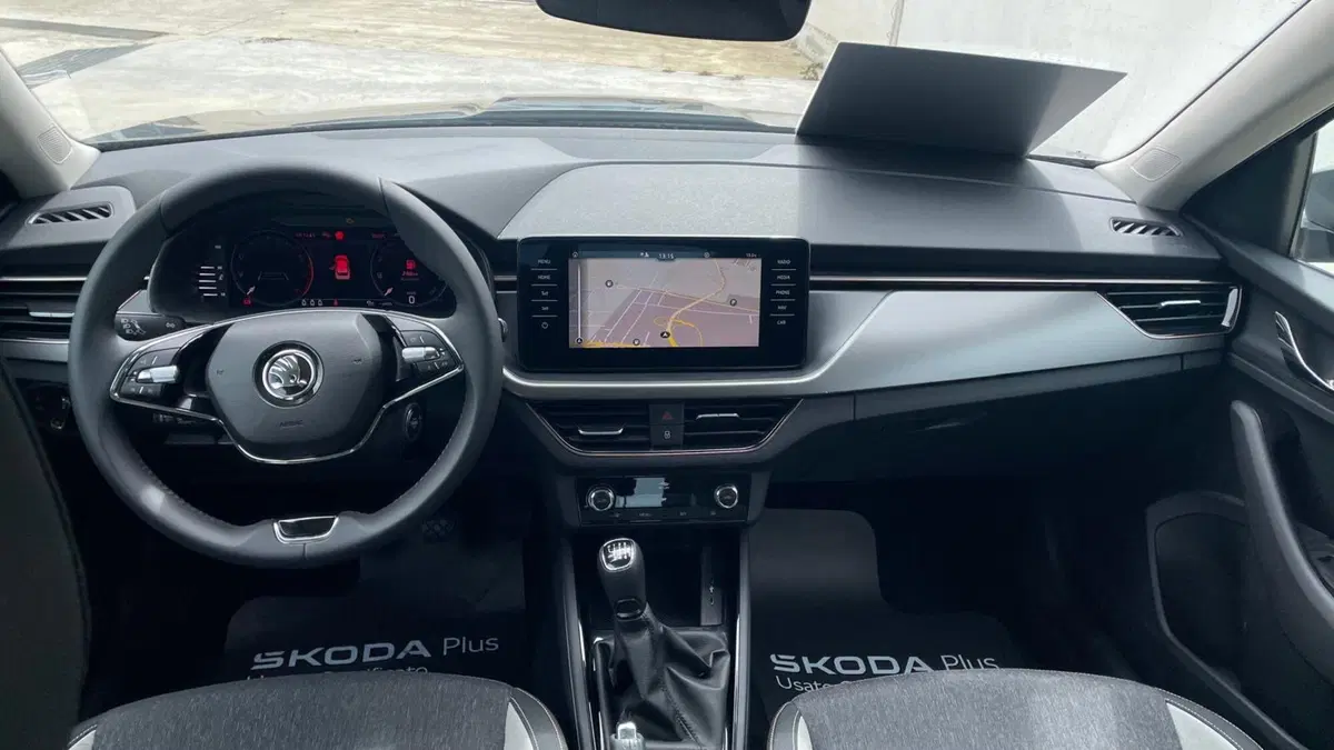 Skoda Kamiq usata a Taranto (17)