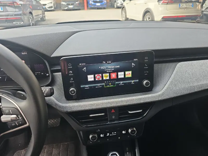 Skoda Kamiq usata a Lecco (14)