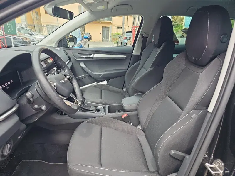 Skoda Karoq usata a Lecco (11)
