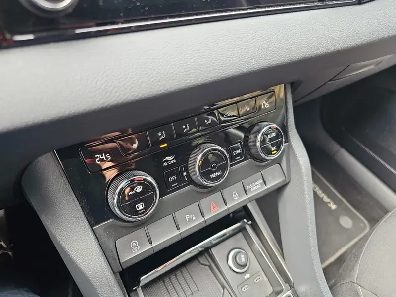 Skoda Karoq usata a Lecco (18)