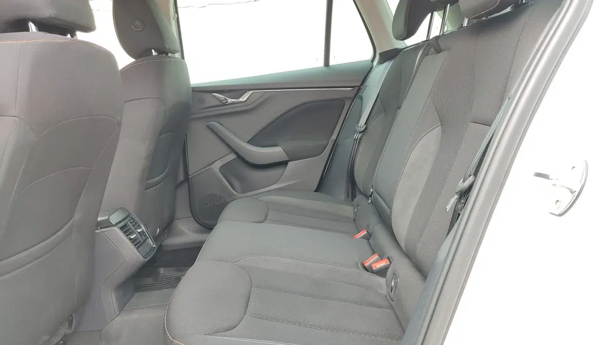 Skoda Kamiq usata a Taranto (13)