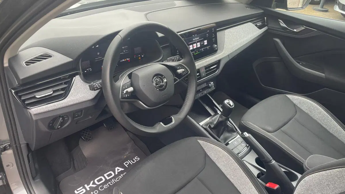 Skoda Kamiq usata a Taranto (12)
