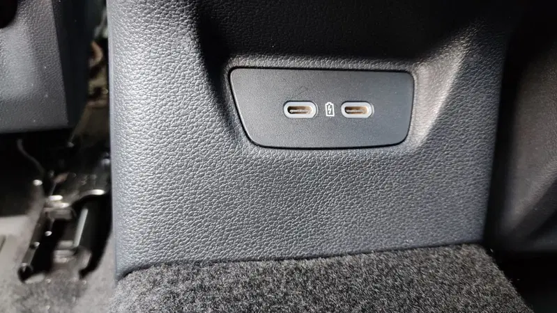 Skoda Fabia usata a Taranto (10)