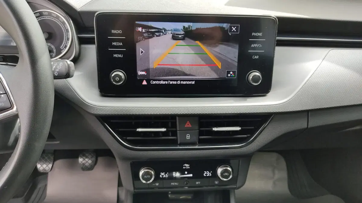 Skoda Kamiq usata a Taranto (8)