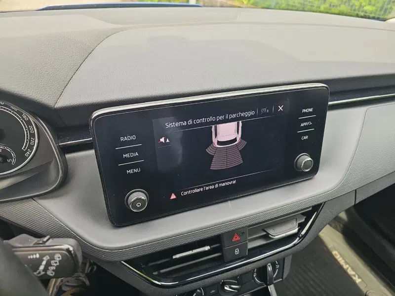 Skoda Kamiq usata a Lecco (12)