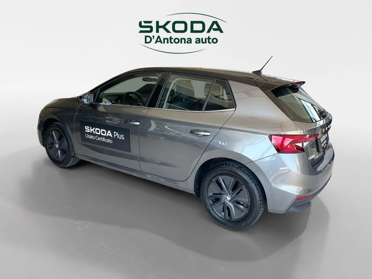 Skoda Fabia usata a Taranto (11)