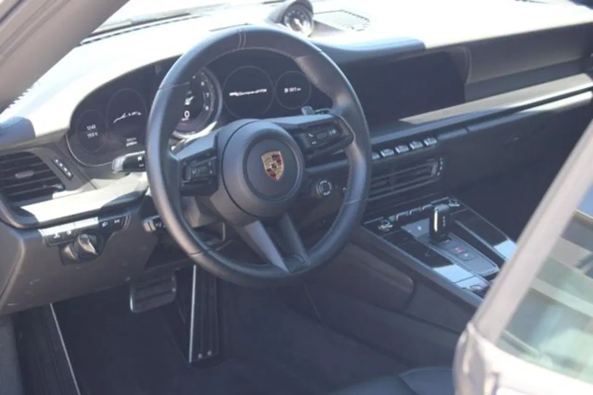 Porsche 911 Cabrio usata a Lecce (12)