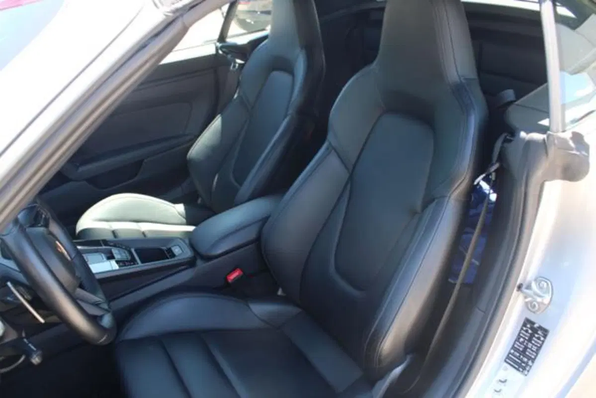 Porsche 911 Cabrio usata a Lecce (13)