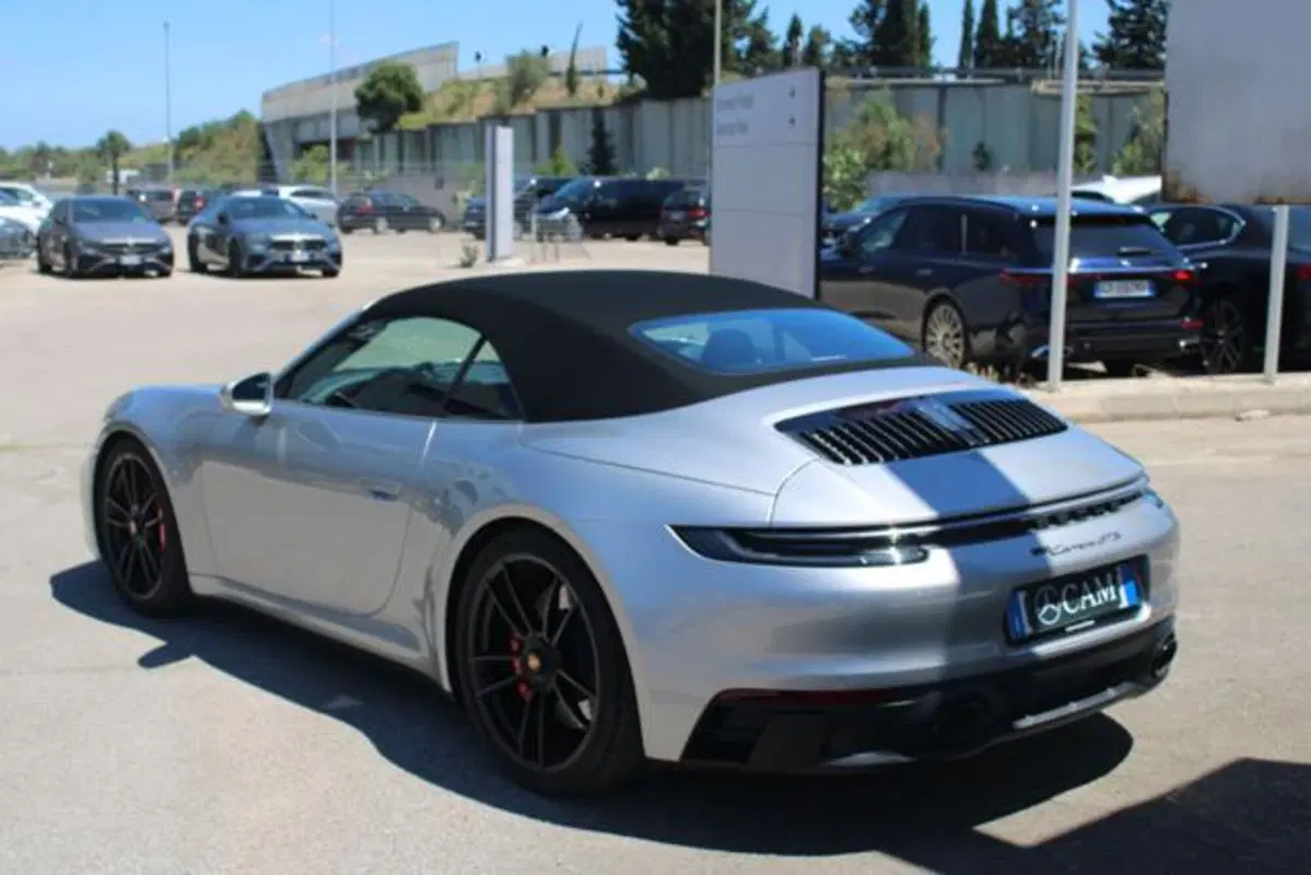 Porsche 911 Cabrio usata a Lecce (7)