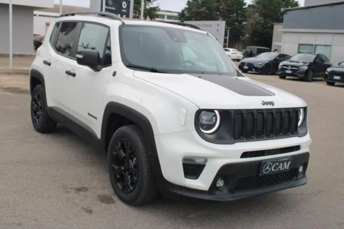 Jeep Renegade nuova a Lecce (2)