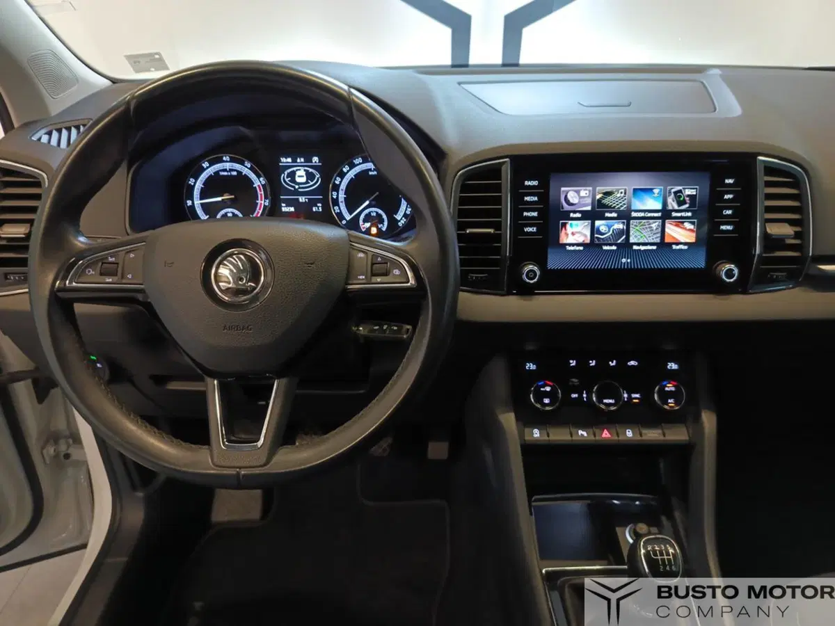 Skoda Karoq usata a Varese (11)