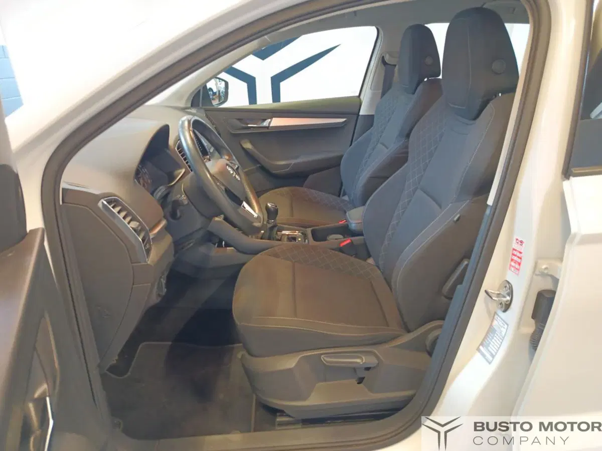 Skoda Karoq usata a Varese (8)