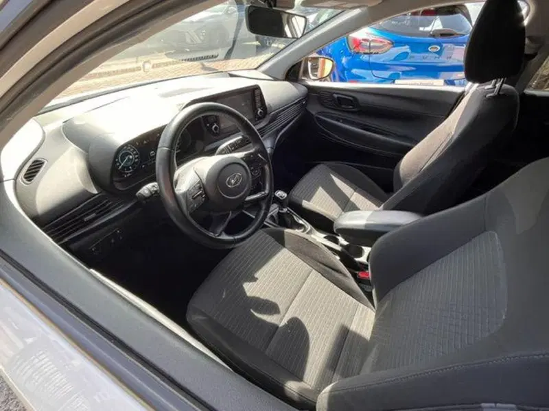 Hyundai i20 usata a Verbano Cusio Ossola (13)