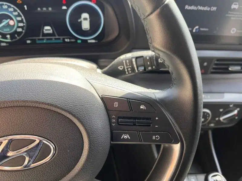 Hyundai i20 usata a Verbano Cusio Ossola (18)