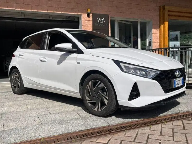 Hyundai i20 usata a Verbano Cusio Ossola (4)