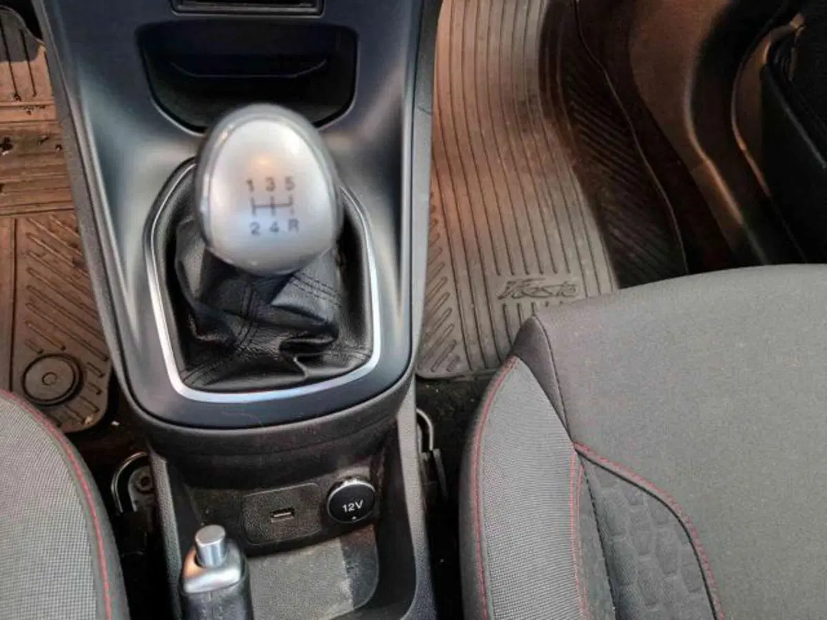 Ford Fiesta usata a Bologna (13)