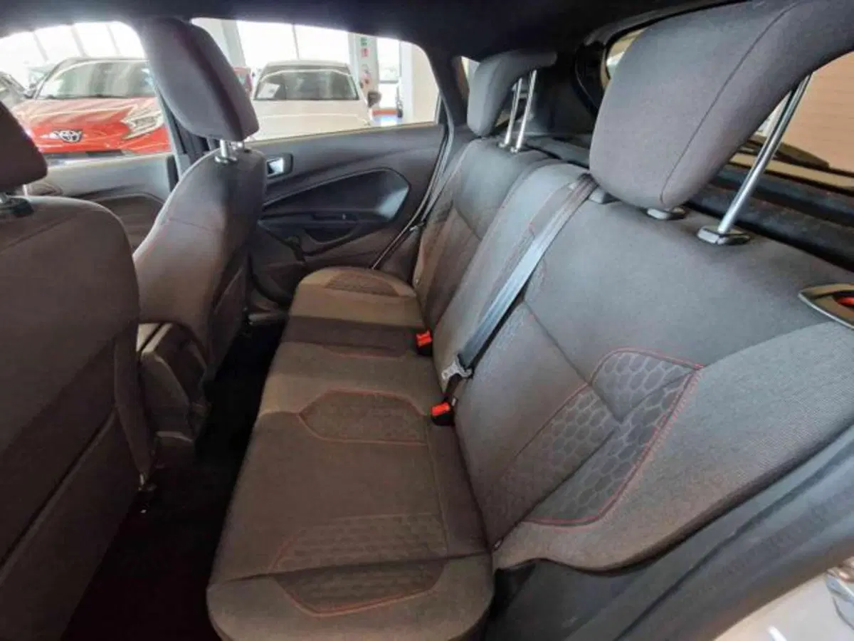 Ford Fiesta usata a Bologna (14)