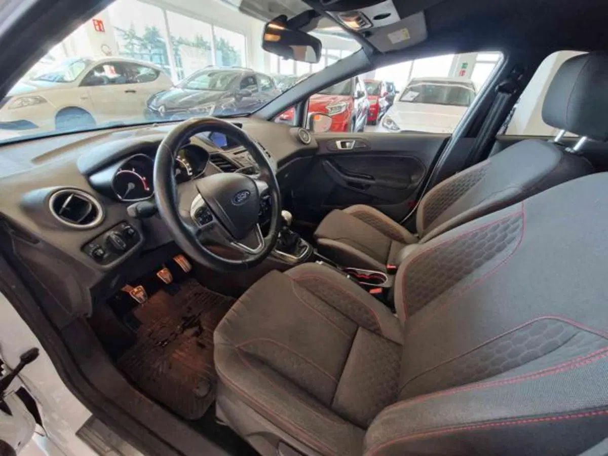 Ford Fiesta usata a Bologna (8)
