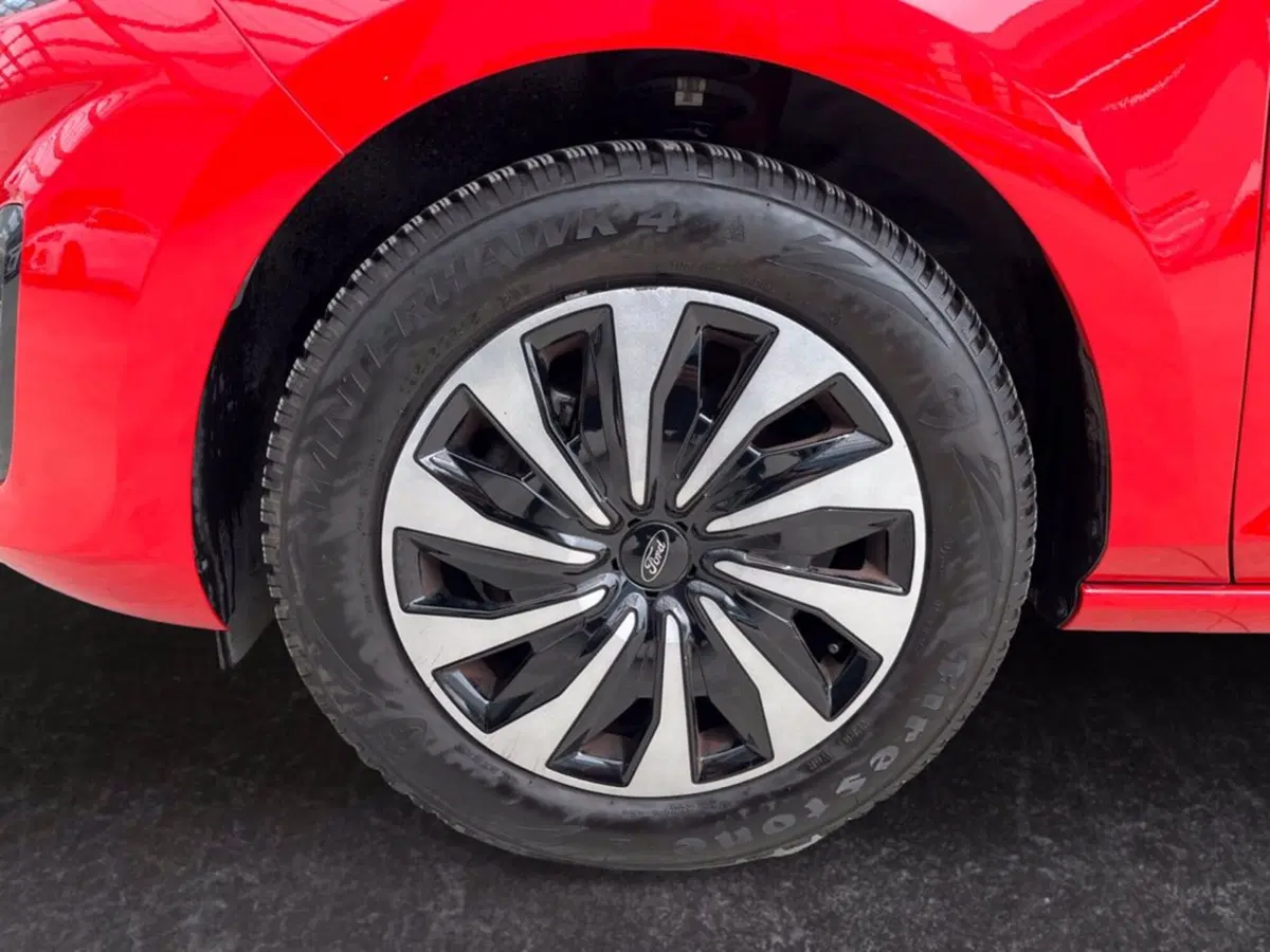 Ford Fiesta usata a Milano (10)