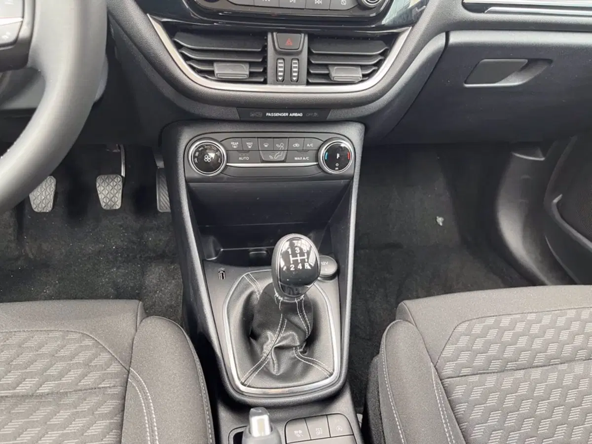 Ford Fiesta usata a Milano (17)