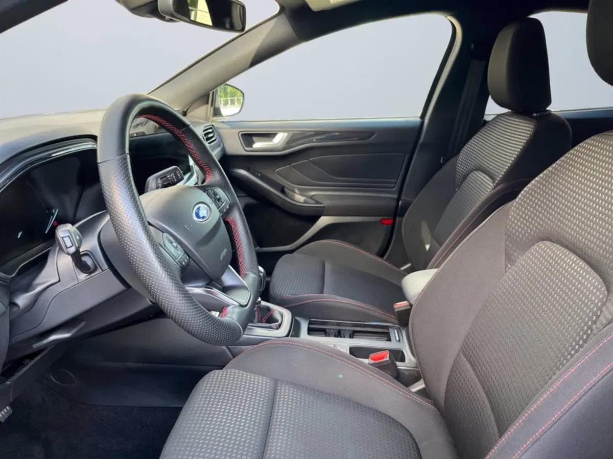 Ford Focus usata a Milano (10)